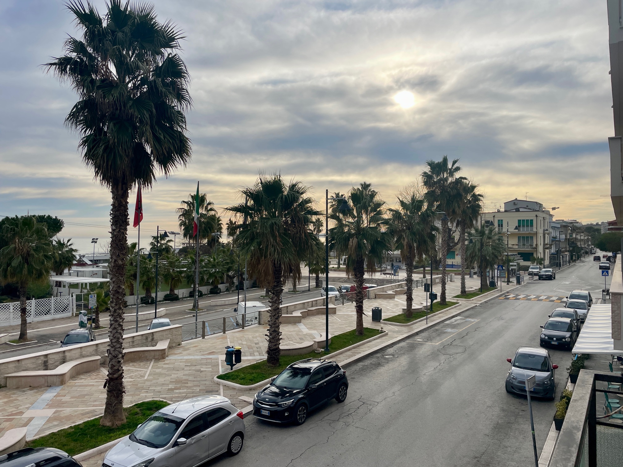 SUL LUNGOMARE DI VASTO MARINA - rif. 62